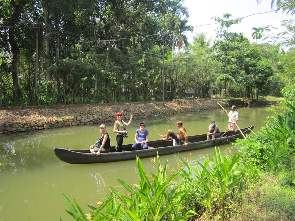 Guests in GK's Riverview Canoe